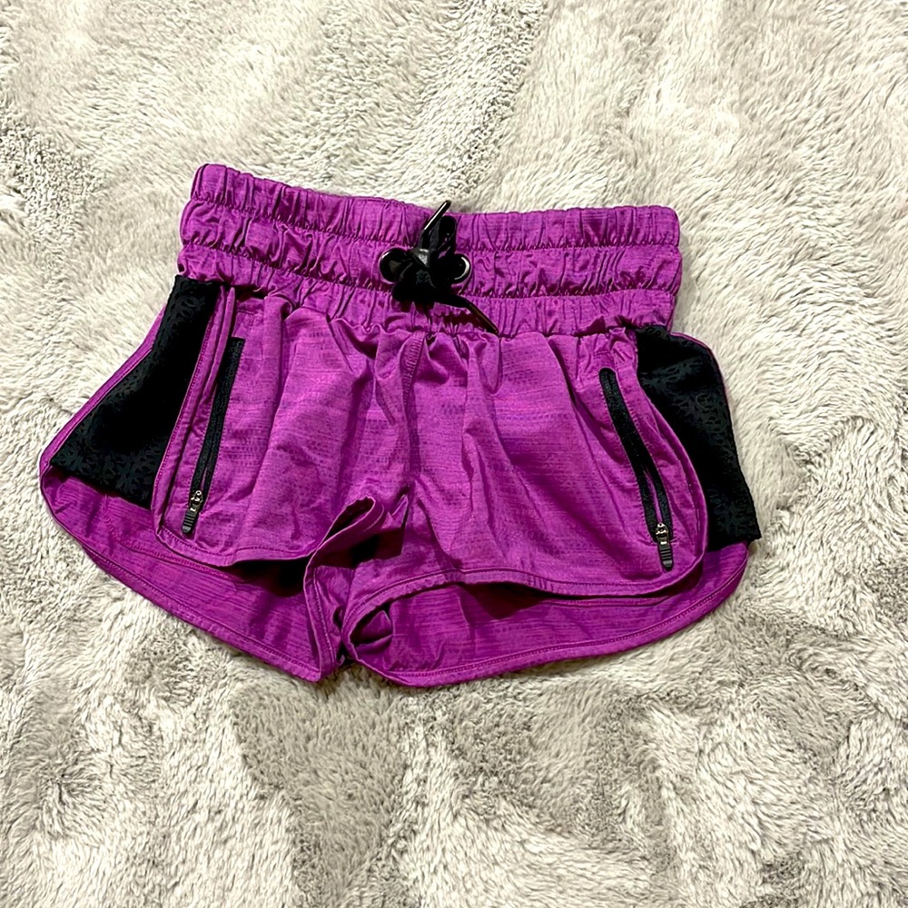 Vintage Jo + Jax Girls' Elastic Waist Athletic Shorts in Purple with Black Trim